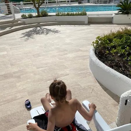 El Palmar Fronte Mare, Fronte Apartment
